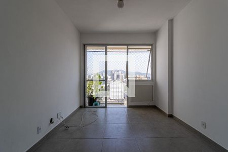 Sala de kitnet/studio para alugar com 3 quartos, 80m² em Tijuca, Rio de Janeiro