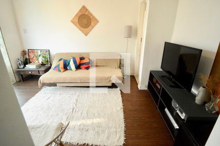 Sala de apartamento à venda com 3 quartos, 110m² em Padre Eustáquio, Belo Horizonte