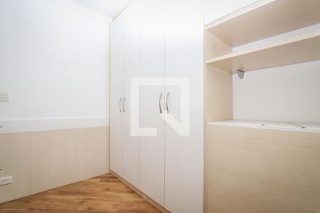 Quarto 2 de apartamento para alugar com 2 quartos, 65m² em Vila Santa Luzia, Taboão da Serra