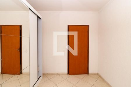 Quarto de casa para alugar com 3 quartos, 160m² em Vila Gustavo, São Paulo