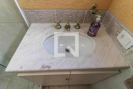 Apartamento à venda com 205m², 3 quartos e 2 vagas Apartamento à venda com 205m², 3 quartos e 2 vagasBanheiro Social