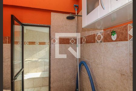 Apartamento à venda com 205m², 3 quartos e 2 vagas Apartamento à venda com 205m², 3 quartos e 2 vagasSauna