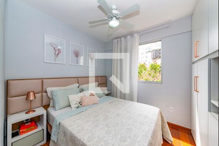 Suíte de apartamento à venda com 4 quartos, 110m² em Santo Antônio, Belo Horizonte