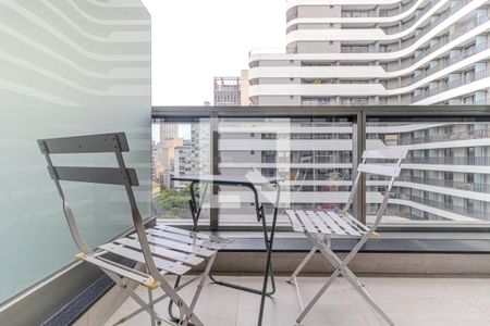 Varanda de kitnet/studio para alugar com 1 quarto, 28m² em Santa Ifigênia, São Paulo