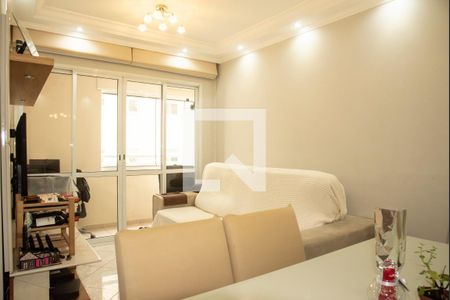 Sala de apartamento à venda com 3 quartos, 70m² em Chácara Inglesa, São Paulo