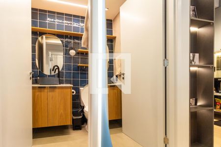 Banheiro de apartamento para alugar com 1 quarto, 32m² em Pompeia, São Paulo