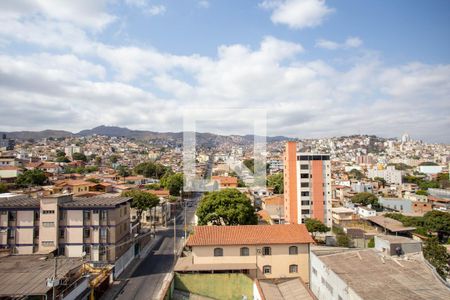 Vista da Sala de apartamento à venda com 3 quartos, 90m² em Santa Efigênia, Belo Horizonte