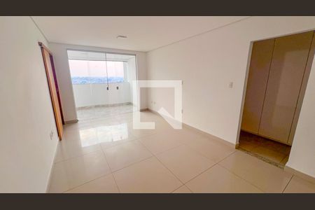 Apartamento à venda com 3 quartos, 117m² em Buritis, Belo Horizonte