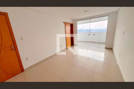 Apartamento à venda com 3 quartos, 117m² em Buritis, Belo Horizonte