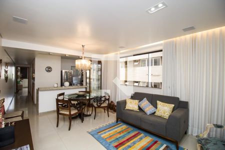 Sala de apartamento à venda com 2 quartos, 78m² em Lourdes, Belo Horizonte