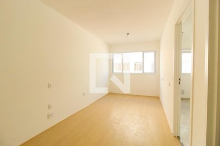 Sala/Quarto de kitnet/studio para alugar com 1 quarto, 25m² em Conjunto Residencial José Bonifácio, São Paulo