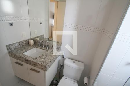 Banheiro de apartamento para alugar com 3 quartos, 165m² em Vila Congonhas, São Paulo