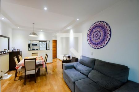 Sala de apartamento à venda com 3 quartos, 81m² em Jardim Las Vegas, Guarulhos