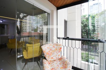 Varanda Sala de apartamento à venda com 2 quartos, 86m² em Itaim Bibi, São Paulo