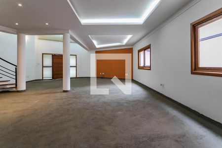 Sala de casa para alugar com 3 quartos, 297m² em Vila Nova Socorro, Mogi das Cruzes