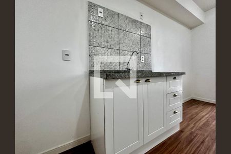 Sala/Cozinha de apartamento para alugar com 2 quartos, 36m² em Vila Cruzeiro, São Paulo