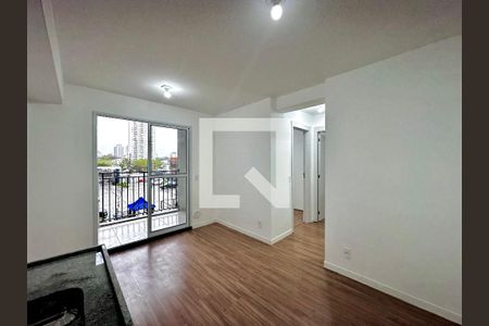 Sala/Cozinha de apartamento para alugar com 2 quartos, 36m² em Vila Cruzeiro, São Paulo