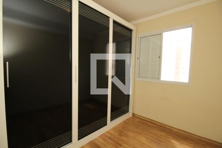 Quarto 1 de apartamento para alugar com 2 quartos, 57m² em Parque Reboucas, São Paulo