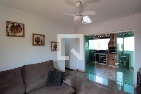 Sala de TV de apartamento à venda com 3 quartos, 190m² em Santa Terezinha, Belo Horizonte