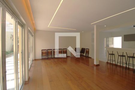 Sala 2 de casa para alugar com 4 quartos, 650m² em Interlagos, São Paulo