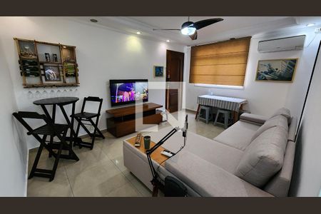 Sala de apartamento para alugar com 2 quartos, 80m² em Boqueirão, Santos