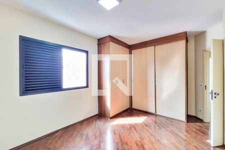 Suíte de apartamento para alugar com 3 quartos, 120m² em Vila Adyana, São José dos Campos