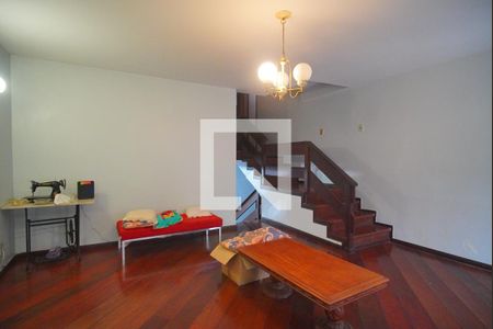 Sala 2 de casa à venda com 3 quartos, 381m² em Ouro Branco, Novo Hamburgo