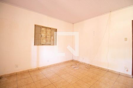 Sala 3 de casa para alugar com 5 quartos, 1999m² em Setor Habitacional Vicente Pires (taguatinga), Brasília