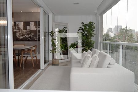 Varanda de apartamento para alugar com 3 quartos, 140m² em Pinheiros, São Paulo