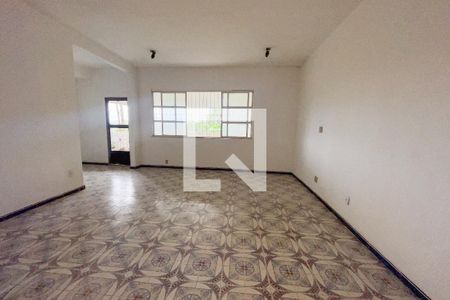 Sala de casa para alugar com 2 quartos, 200m² em Jardim Primavera, Duque de Caxias