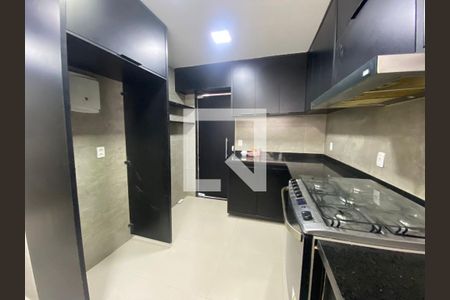 Cozinha de casa de condomínio à venda com 6 quartos, 200m² em Vargem Grande, Rio de Janeiro