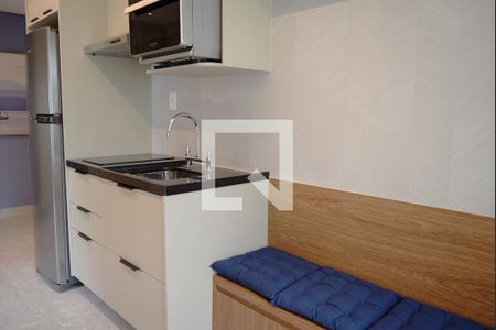 Sala/Cozinha integrados de apartamento para alugar com 1 quarto, 30m² em Pinheiros, São Paulo