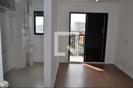 Sala de apartamento para alugar com 2 quartos, 45m² em Pilares, Rio de Janeiro