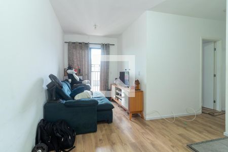 Sala de apartamento para alugar com 2 quartos, 47m² em Jardim Pioneiro, Cotia