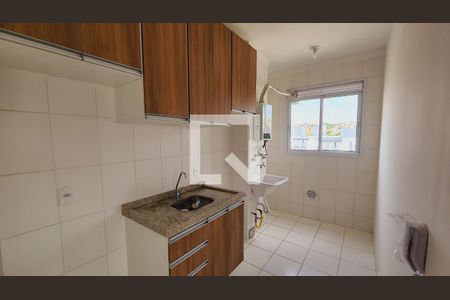 Cozinha e Área de Serviço de apartamento para alugar com 2 quartos, 48m² em Vila Tupi, Várzea Paulista