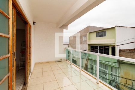 Varanda da Sala de casa para alugar com 3 quartos, 200m² em Conjunto Habitacional Jova Rural, São Paulo