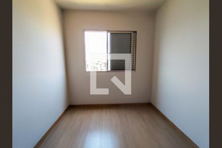 Quarto 2 de apartamento à venda com 3 quartos, 60m² em Santa Cruz, Belo Horizonte