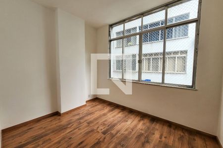 Quarto 1 de apartamento para alugar com 2 quartos, 74m² em Flamengo, Rio de Janeiro