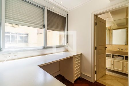 Suíte 1 de apartamento à venda com 2 quartos, 133m² em Cerqueira César, São Paulo