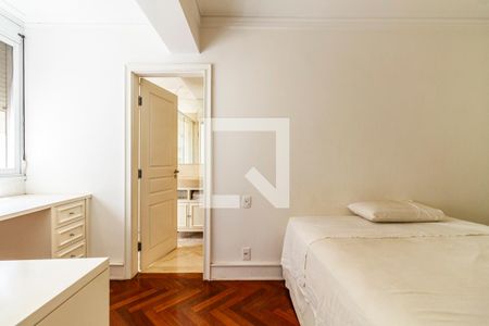 Suíte 1 de apartamento para alugar com 2 quartos, 133m² em Cerqueira César, São Paulo