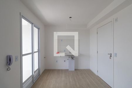 Sala e Cozinha Integrada  de apartamento para alugar com 1 quarto, 32m² em Vila Curuçá, São Paulo