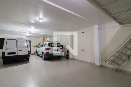 Garagem de casa para alugar com 3 quartos, 289m² em Vila Rosalia, Guarulhos