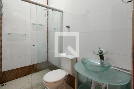 Banheiro da Suíte de apartamento para alugar com 2 quartos, 125m² em Ocian, Praia Grande