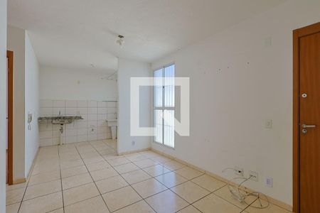 Sala de apartamento para alugar com 2 quartos, 44m² em Chacaras Reunidas Santa Terezinha, Contagem