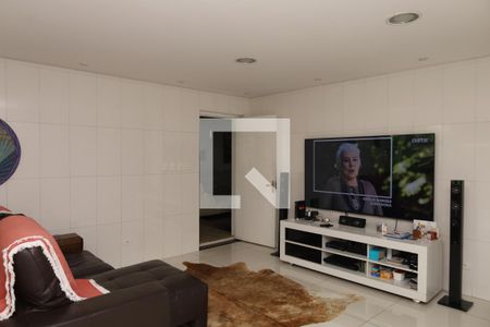 Sala  de casa à venda com 3 quartos, 410m² em Vila Curuçá Velha, São Paulo