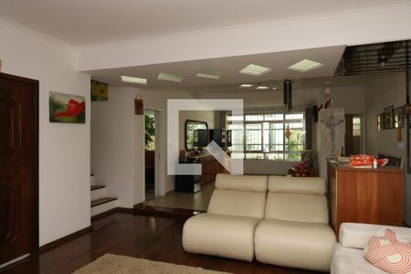 Sala  de casa à venda com 3 quartos, 410m² em Vila Curuçá Velha, São Paulo