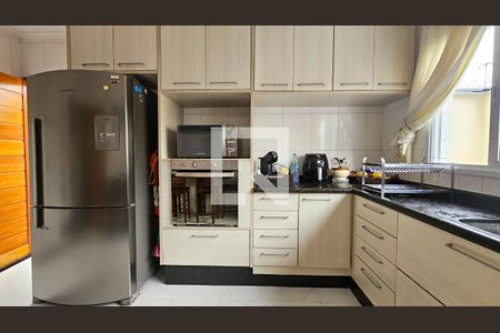 Cozinha de casa à venda com 3 quartos, 144m² em Jardim Ernestina, São Paulo