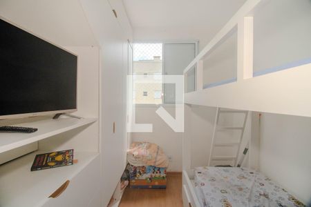 Quarto 2 de apartamento para alugar com 2 quartos, 44m² em Humaitá, Porto Alegre