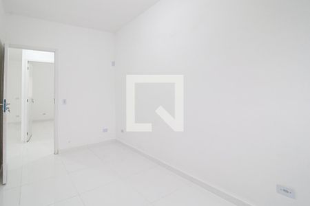 Quarto 2 de apartamento para alugar com 2 quartos, 52m² em Vila Bocaina, Mauá