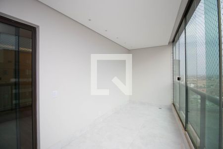 Sacada de apartamento para alugar com 3 quartos, 200m² em Quadra 209, Brasília